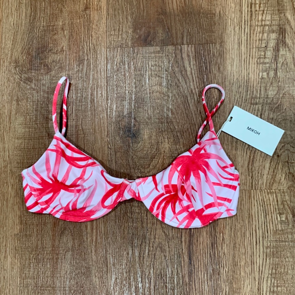 NWT Mikoh Lima top